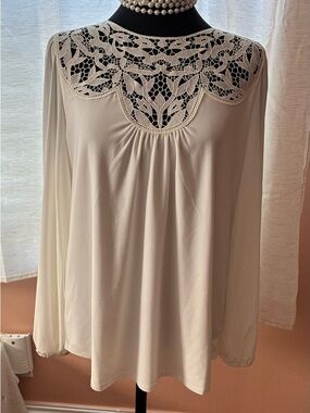 Women’s WHBM Ivory Long Sleeve Top with Crochet Yoke - Size L- Lined